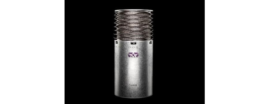 Buy an Aston Spirit and get an Aston Rycote CUSTOM for free*