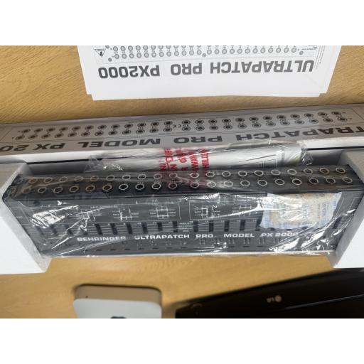 Behringer ultrapatch pro px2000